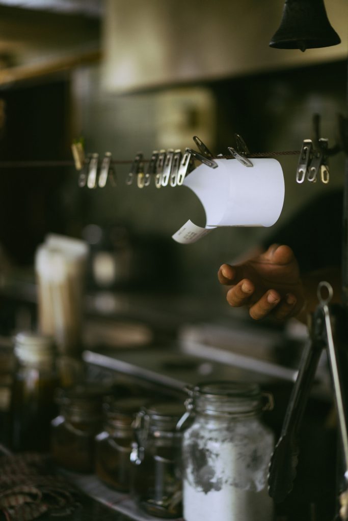 Cierre de caja restaurante.